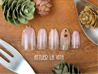 ネイル atelier la vita所属・lavita. mimuraのネイルデザイン