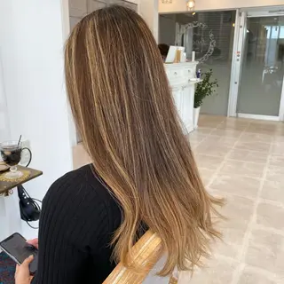 ロング カラー ブリーチなし✨艶髪 カラー𓃲YAGIのヘアスタイル