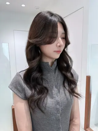 ロング カラー 🎀優姫 🎀  韓国レイヤーのヘアスタイル
