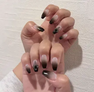 ネイル D-BEAUTY Nailsalonのネイルデザイン