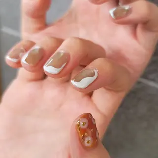 🌲🌳🚪iiit o🌲🌳🌲のネイルデザイン