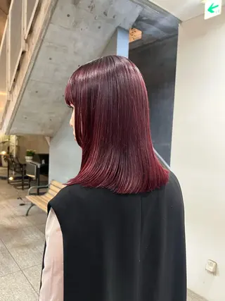 ミディアム AOI 　ヘアカラ ー / ブリーチのヘアスタイル