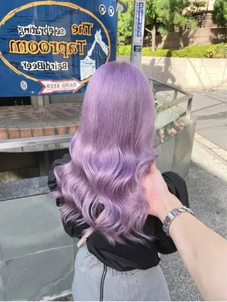 ロング カラー パーマ ヘアアレンジ メンズ キッズ ネイル マツエク・マツパ アイブロウ ハイトーン/ピンク 💗モモ໒꒱のヘアスタイル