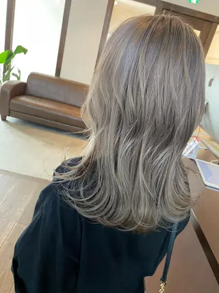 ミディアム カラー 吉田 航のヘアスタイル