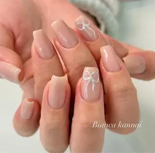 ネイル Bianca関内 USUI🐢のネイルデザイン