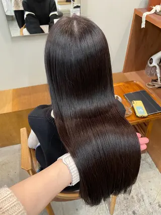 ロング カラー 山下 悠月のヘアスタイル