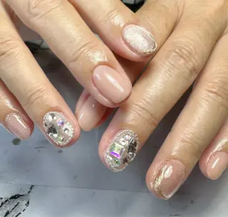 ネイル 新山 聖のネイルデザイン