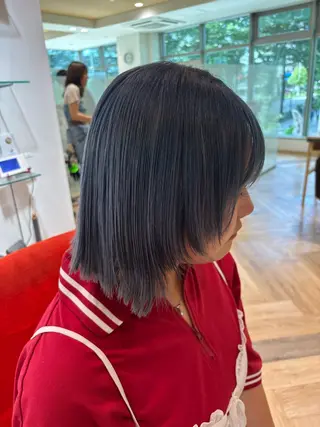 ショート カラー ゆい/パーマ/レイヤ ー/似合わせカラーのヘアスタイル