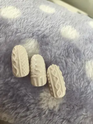 ネイル juedi nail(木曜日のネイル)所属・juedi nail 〜木曜日のネイル〜のネイルデザイン