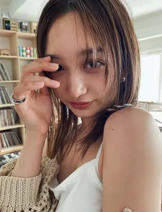 ミディアム KOHEI/ブリーチ •縮毛矯正モデル募集のヘアスタイル