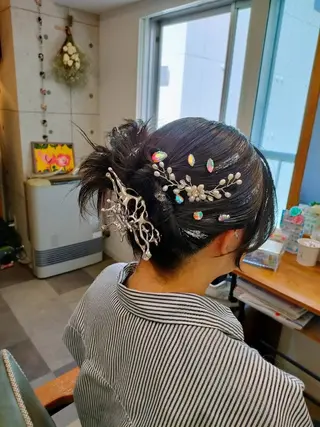 ヘアアレンジ HempBeauty 浅野アサミのヘアスタイル