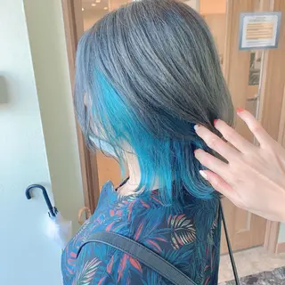 ショート カラー NUMBER_ ユイナのヘアスタイル