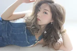 ミディアム カラー 大西 直人のヘアスタイル