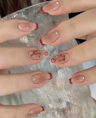 ネイル エ リのネイルデザイン