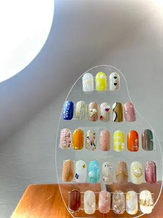 ネイル クレスト KATUURAのネイルデザイン