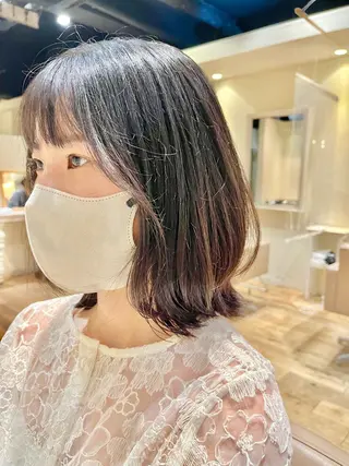 ショート 岡田 優香のヘアスタイル