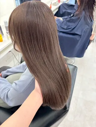 ロング カラー ParveMix 岡本えりかのヘアスタイル