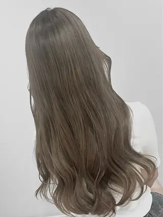 ロング カラー Helm所属・久次米 智人のヘアスタイル