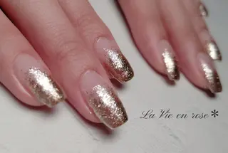 ネイル ラヴィアン ローズのネイルデザイン