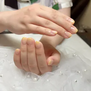 ネイル EmaNail天満橋店所属・EmaNail Risaのネイルデザイン