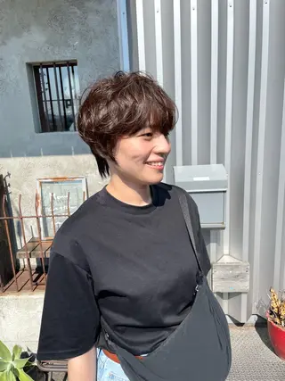 ショート パーマ 西本 綾華のマツエク・マツパデザイン