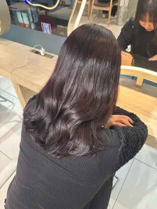 セミロング 韓国透明感カラー🌀 yuukiのヘアスタイル