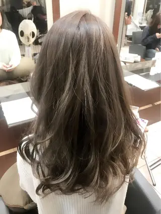 ミディアム カラー 透明感韓国ヘア♡ みつきのヘアスタイル