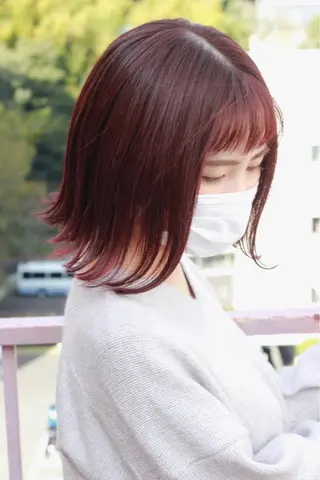 ショート カラー Viage （ビアージュ）のヘアスタイル