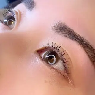 マツエク・マツパ Iris 布谷 真由美のマツエク・マツパデザイン