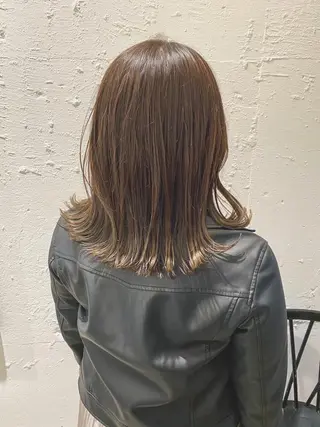 ミディアム カラー tender所属・tender KOZONOのヘアスタイル