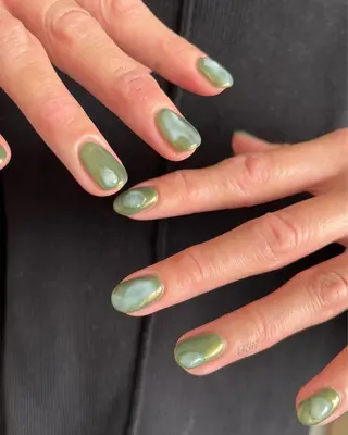 ネイル kiii.__ ✴︎*のネイルデザイン