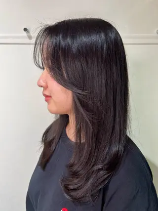 セミロング later登戸所属・中島 芽生のヘアスタイル