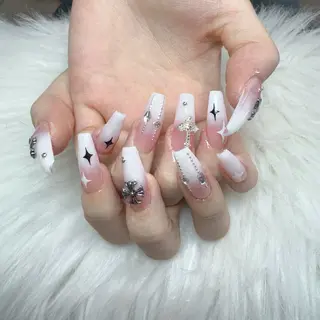 ネイル 🎀nana🫧 ワンホンネイル🎀のネイルデザイン