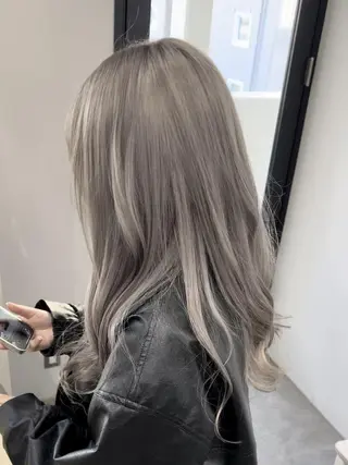 ロング カラー ✨【公式】 juhl.横浜✨のヘアスタイル