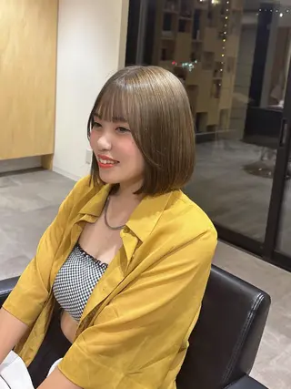 ショート 滑川 吏音のヘアスタイル