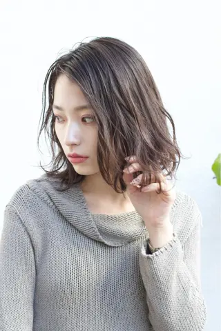 ミディアム CiNEMA daikanyama所属・透明感カラー🫧 今泉健太のヘアスタイル