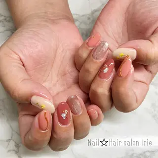 ネイル Hair salon Irie所属・與儀 知佳のネイルデザイン
