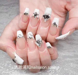 ネイル R inのネイルデザイン