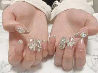 ネイル はな💎ネイル ワンホン、長さ出しのネイルデザイン