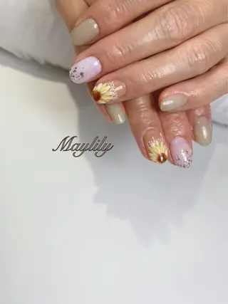 ネイル Nail care salon Maylily所属・Nail salon Maylilyのネイルデザイン