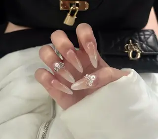 ネイル Chisa Nail Studio所属・チ サのネイルデザイン