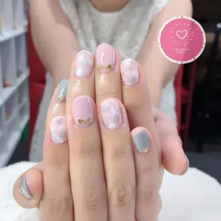 ネイル 遊津 美来のネイルデザイン