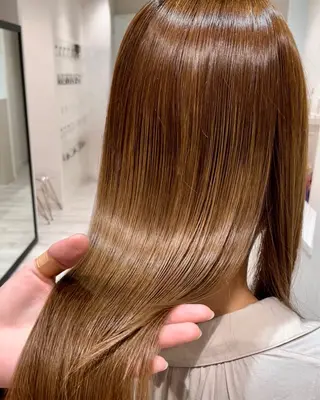 カラー メンズフェザー毛流れ /鈴木健友のヘアスタイル