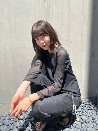 ミディアム カラー オリーブ/縮毛♡ Natsuno🩰のヘアスタイル