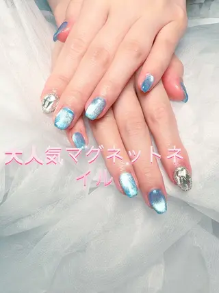 ネイル pink ladyサロン所属・べ にのネイルデザイン