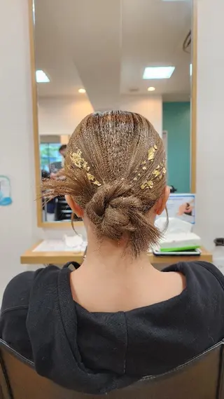 ヘアアレンジ 近森 美帆[モーラ高石店]のヘアスタイル