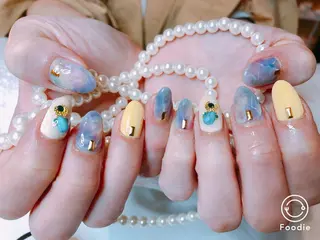 セミロング ネイル 長さ出し専門 nynaのネイルデザイン