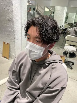 ショート パーマ スパイラルパーマ 🌐hina⭐️のヘアスタイル