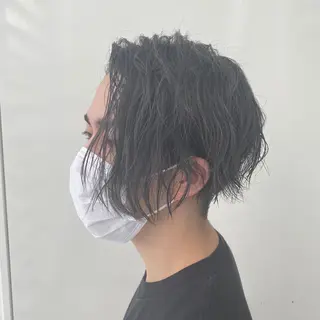 メンズ 韓国ヘア顔周りカット 艶髪ベージュtamaのヘアスタイル