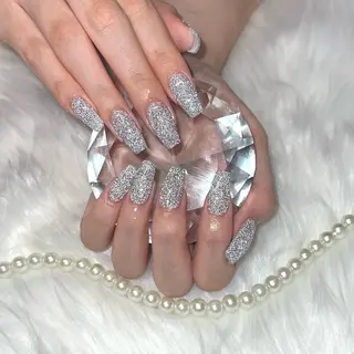 ネイル Kobayashi Komugiのネイルデザイン